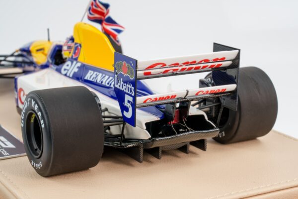 GP Replicas - 1:18 Williams Renault FW14B No.5 Nigel Mansell Winner British GP 1992 with Driver Figure and Flag - Limited Edition Resin Model 18 GP Replicas - 1:18 Williams Renault FW14B No.5 Nigel Mansell Winner British GP 1992 with Driver Figure and Flag - Limited Edition Resin Model