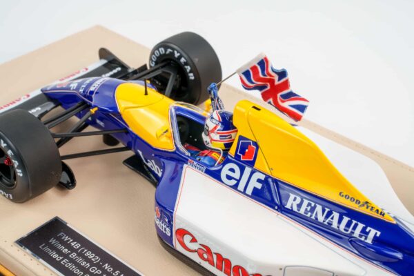 GP Replicas - 1:18 Williams Renault FW14B No.5 Nigel Mansell Winner British GP 1992 with Driver Figure and Flag - Limited Edition Resin Model 17 GP Replicas - 1:18 Williams Renault FW14B No.5 Nigel Mansell Winner British GP 1992 with Driver Figure and Flag - Limited Edition Resin Model