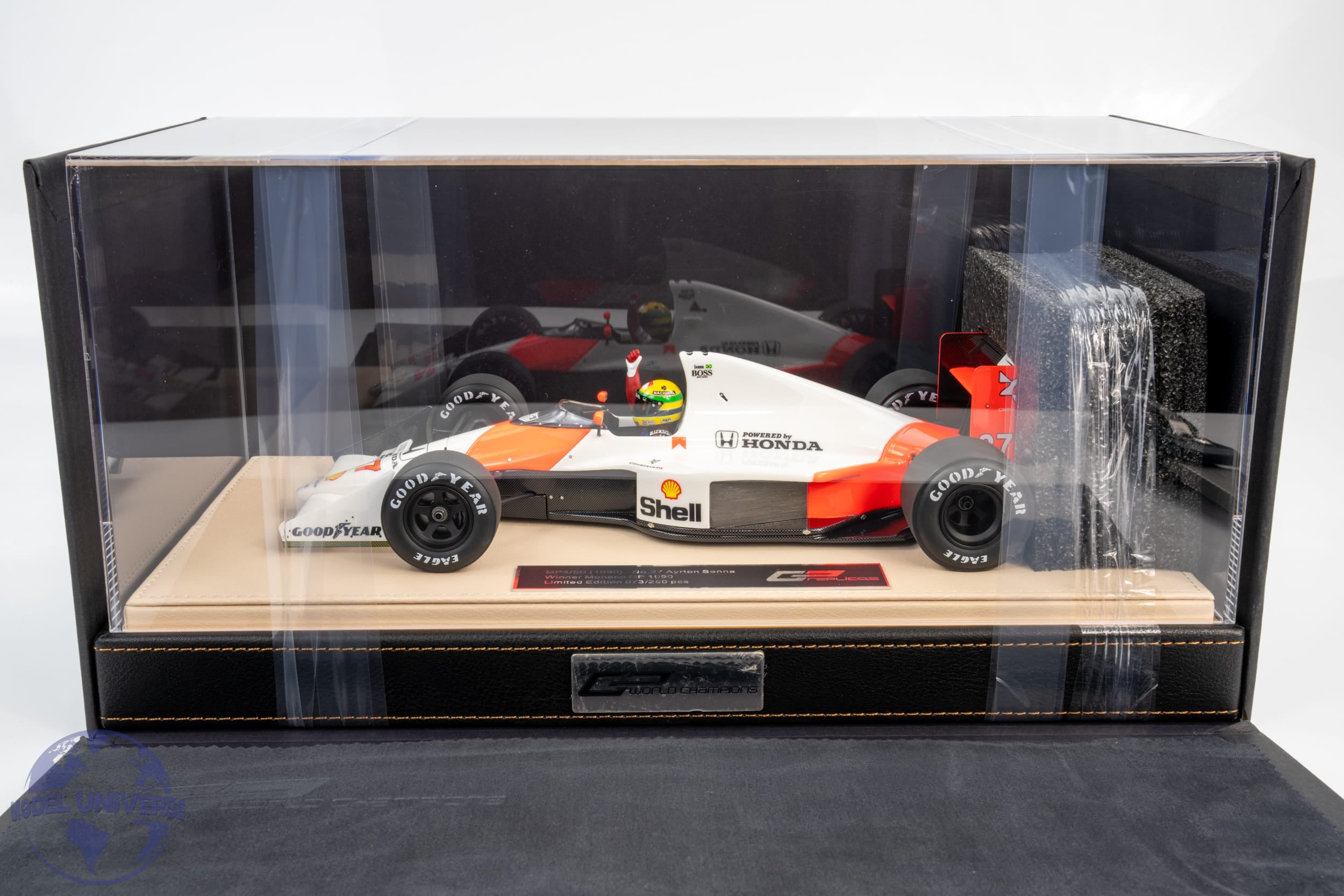GP Replicas 1:18 McLaren MP4/5B No.27 Ayrton Senna Winner Monaco GP 1990 - Limited Edition Resin Model