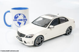 GT Spirit - 1:18 Mercedes-Benz C63 AMG Diamond White 2007 - Limited Edition Resin Model