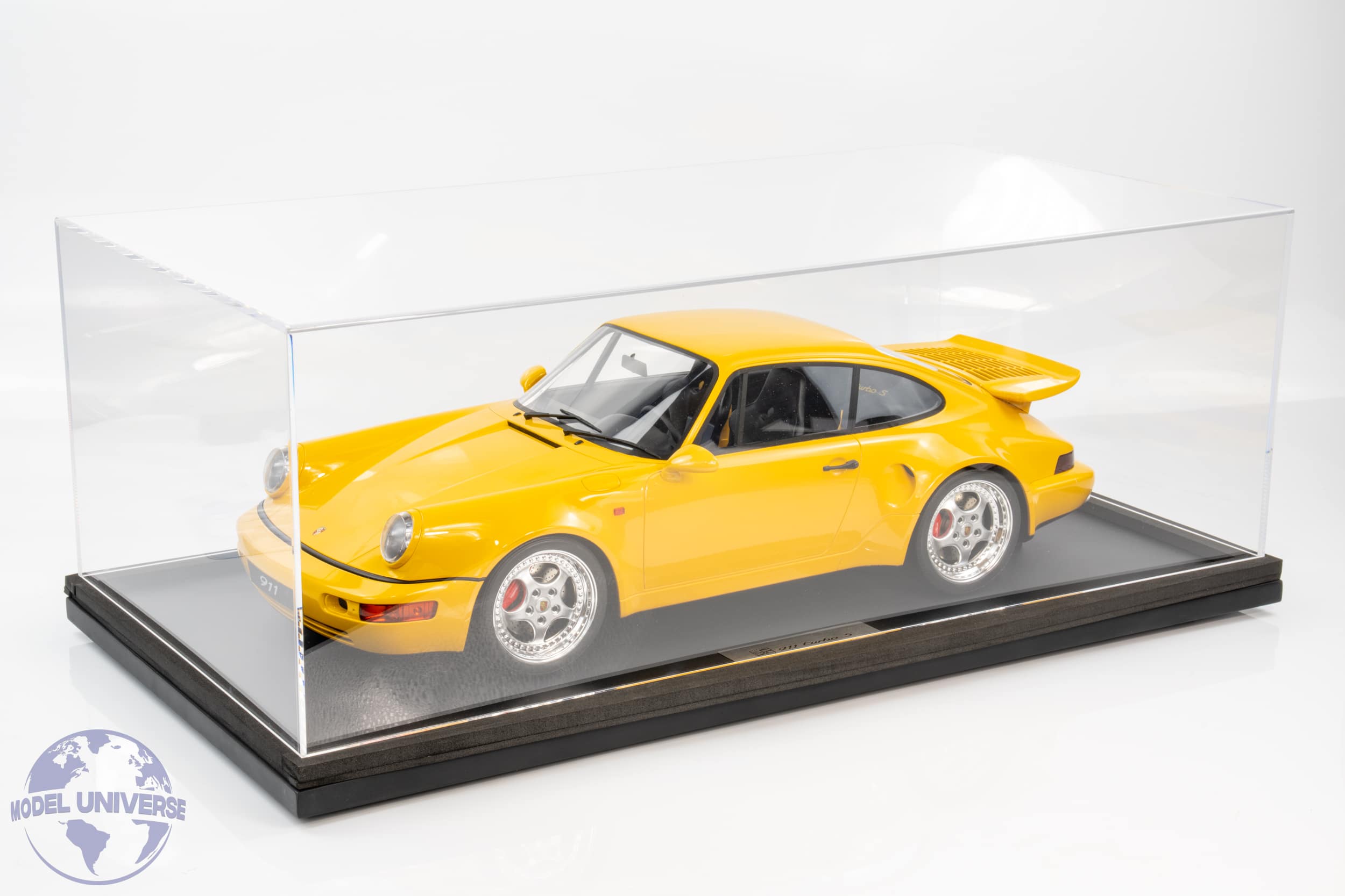 GT Spirit - 1:8 Porsche 911 (964) Turbo S Yellow 1994 - Limited
