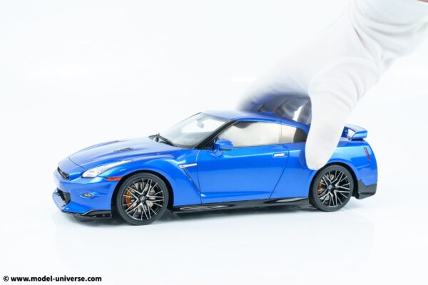 GT Spirit - 1:18 Nissan GT-R Skyline Edition Bayside Blue 2024 - Limited Edition Resin Model 12 GT Spirit - 1:18 Nissan GT-R Skyline Edition Bayside Blue 2024 - Limited Edition Resin Model