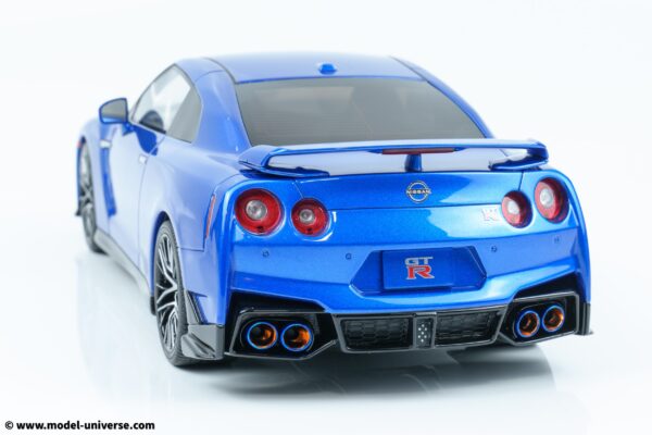 GT Spirit - 1:18 Nissan GT-R Skyline Edition Bayside Blue 2024 - Limited Edition Resin Model 19 GT Spirit - 1:18 Nissan GT-R Skyline Edition Bayside Blue 2024 - Limited Edition Resin Model