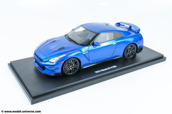 GT Spirit - 1:18 Nissan GT-R Skyline Edition Bayside Blue 2024 - Limited Edition Resin Model 13 GT Spirit - 1:18 Nissan GT-R Skyline Edition Bayside Blue 2024 - Limited Edition Resin Model