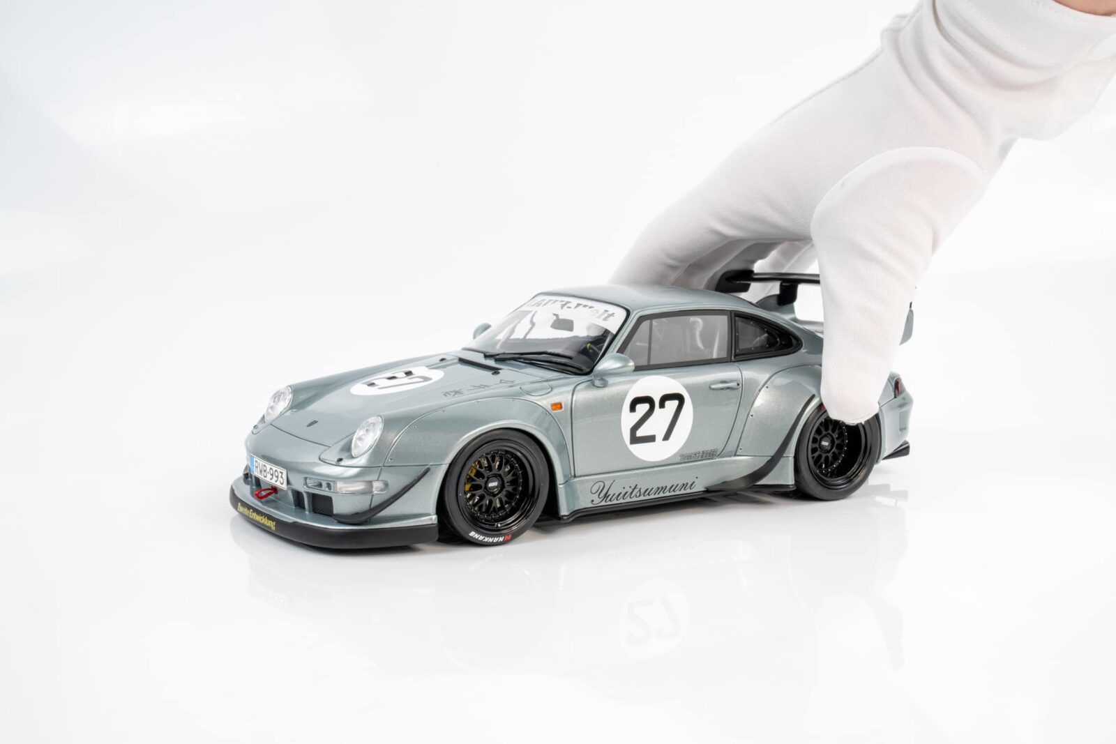 GT Spirit - 1:18 RWB Yuiitsumuni Silver 2024