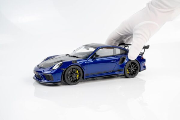 GT Spirit - 1:18 Porsche 911 (991.2) GT3 RS Weissach Package Blue 2018 - Limited Edition Resin Model