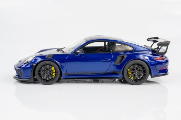 GT Spirit - 1:18 Porsche 911 (991.2) GT3 RS Weissach Package Blue 2018 - Limited Edition Resin Model 15 GT Spirit - 1:18 Porsche 911 (991.2) GT3 RS Weissach Package Blue 2018 - Limited Edition Resin Model