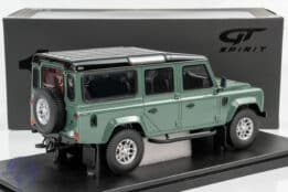 GT Spirit - 1:18 Land Rover Defender 110 Green 2016 - Limited Edition Resin Model