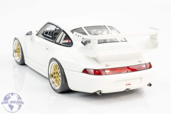 GT Spirit - 1:18 Porsche 911 (993) GT2 Evo White 1995 - Limited Edition Resin Model