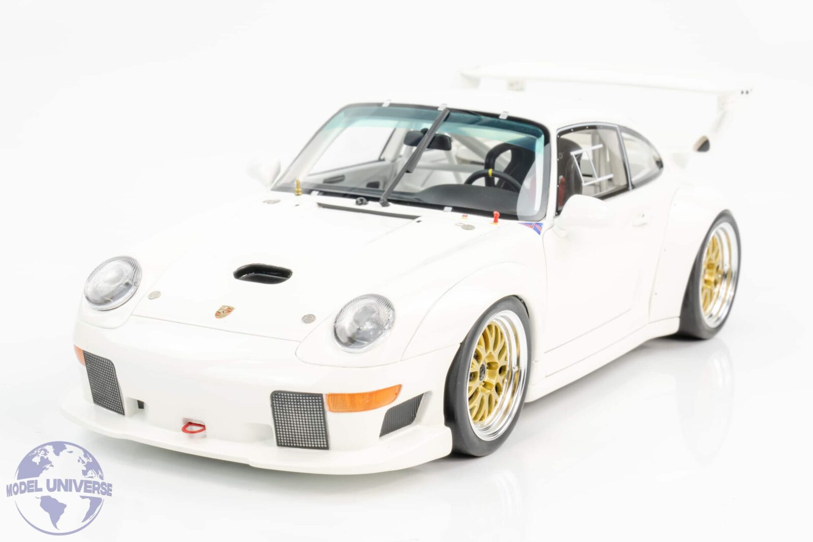 GT Spirit 1:18 Porsche 911 (993) GT2 Evo White 1995 (GT532