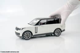GT Spirit - 1:18 Range Rover P530 V8 Autobiography White 2024 - Limited Edition Resin Model