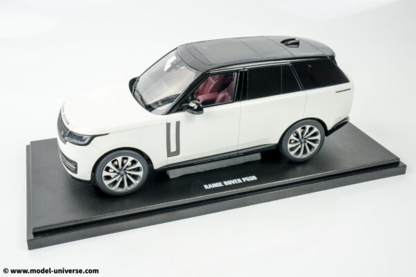 GT Spirit - 1:18 Range Rover P530 V8 Autobiography White 2024 - Limited Edition Resin Model 21 GT Spirit - 1:18 Range Rover P530 V8 Autobiography White 2024 - Limited Edition Resin Model
