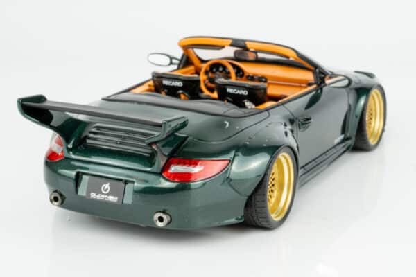 GT Spirit 1:18 Porsche 911 (997.2) Old & New Tokyo Auto Salon Green (GT548) Limited Edition Resin Model 20 GT Spirit 1:18 Porsche 911 (997.2) Old & New Tokyo Auto Salon Green (GT548) Limited Edition Resin Model