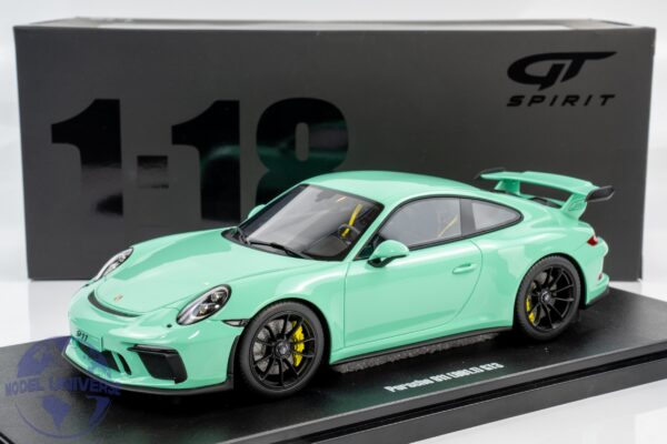GT Spirit - 1:18 Porsche 911 (991.2) GT3 Mint Green 2018 - Limited Edition Resin Model