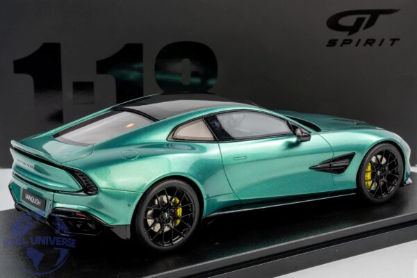 GT Spirit - 1:18 Aston Martin Vanquish Green 2024 - Limited Edition Resin Model