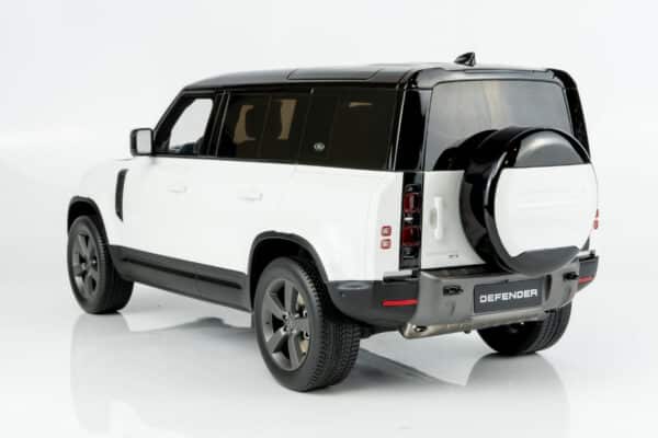 GT Spirit - 1:12 Land Rover Defender 110 P400X White 2021 (GT554) Limited Edition Resin Model 15 GT Spirit - 1:12 Land Rover Defender 110 P400X White 2021 (GT554) Limited Edition Resin Model