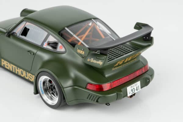 GT Spirit - 1:18 RWB Penthouse Green 2008 (GT559) Limited Edition Resin Model 15 GT Spirit - 1:18 RWB Penthouse Green 2008 (GT559) Limited Edition Resin Model