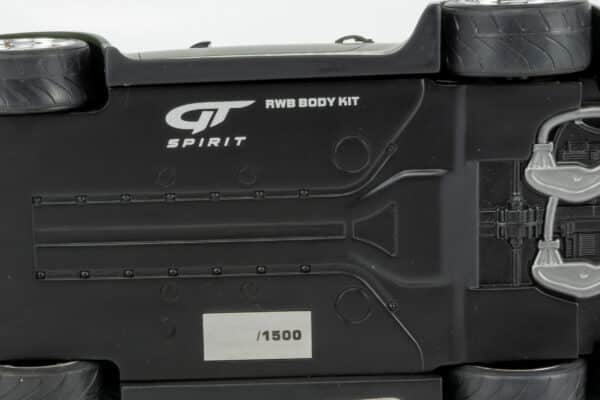 GT Spirit - 1:18 RWB Penthouse Green 2008 (GT559) Limited Edition Resin Model 19 GT Spirit - 1:18 RWB Penthouse Green 2008 (GT559) Limited Edition Resin Model