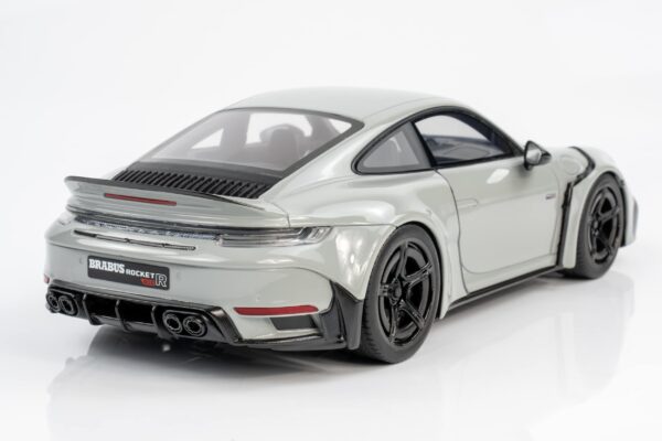 GT Spirit - 1:18 Brabus 900 Rocket.R Nardo Grey 2023 - Limited Edition Resin Model 16 GT Spirit - 1:18 Brabus 900 Rocket.R Nardo Grey 2023 - Limited Edition Resin Model