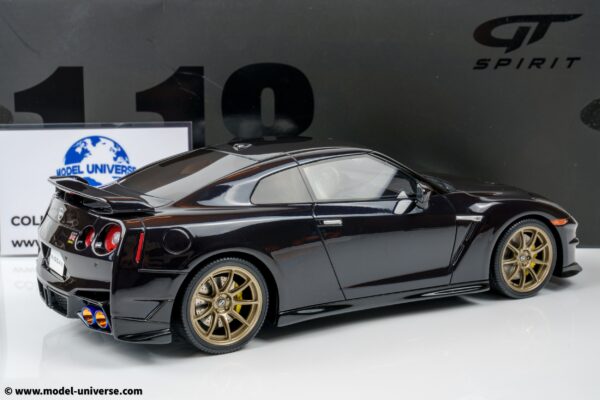 GT Spirit - 1:18 Nissan GT-R Takumi Edition Midnight Purple 2024 - Limited Edition Resin Model