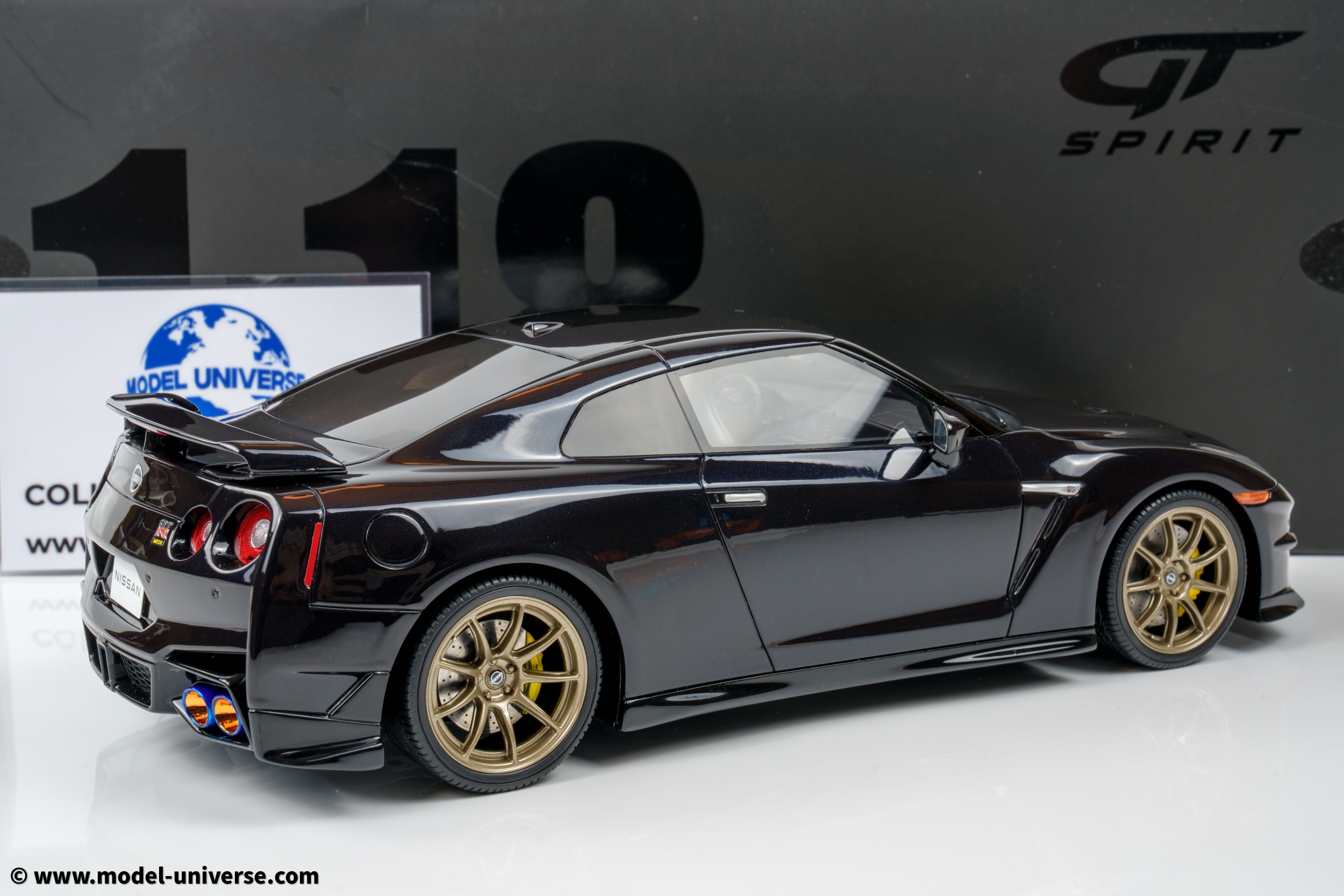 GT Spirit - 1:18 Nissan GT-R Takumi Edition Midnight Purple 2024 - Limited Edition Resin Model 2 GT Spirit - 1:18 Nissan GT-R Takumi Edition Midnight Purple 2024 - Limited Edition Resin Model