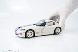 GT Spirit - 1:18 Dodge Viper GTS White 1996 - Limited Edition Resin Model