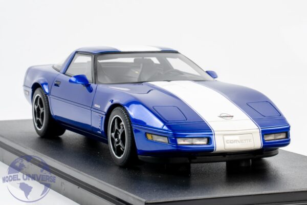 GT Spirit - 1:18 Chevrolet Corvette C4 Gran Sport Blue 1996 - Limited Edition Resin Model 9 GT Spirit - 1:18 Chevrolet Corvette C4 Gran Sport Blue 1996 - Limited Edition Resin Model