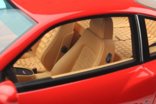 GT Spirit GT355 Ferrari 550 Maranello Gran Turismo 1995 Red Resin ModeL