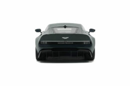 gt spirit - 1:18 aston martin victor pentland green (2021)