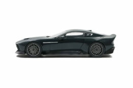 gt spirit - 1:18 aston martin victor pentland green (2021)