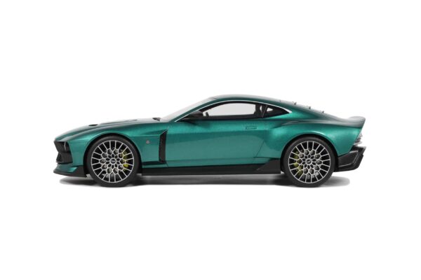 1:18 Aston Martin Valour Green 2024 Limited Edition Resin Model - GT Spirit 13 GT Spirit 1:18 Aston Martin Valour Green 2024 (GT480)