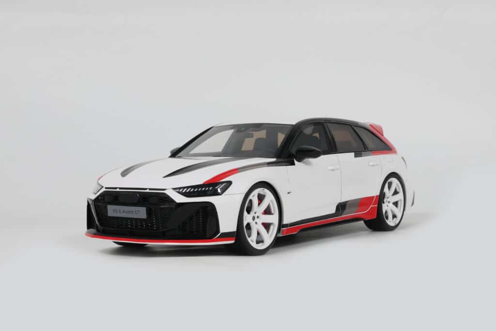 Latest arrivals at model-universe.com include Ford Mustang GT's by KK Scale, McLaren F1's by LCD, the large scale Lancia Stratos by Otto, and much more ... 18 GT512 1