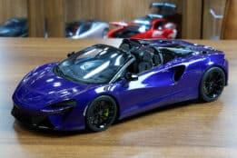 GT Spirit 1:18 McLaren Artura Spider Lantana Purple 2024 (GT515)