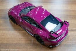 GT Spirit - 1:12 Porsche 911 (992) GT3 Ruby Star Neo 2021 (GT536) - Limited Edition Resin Model