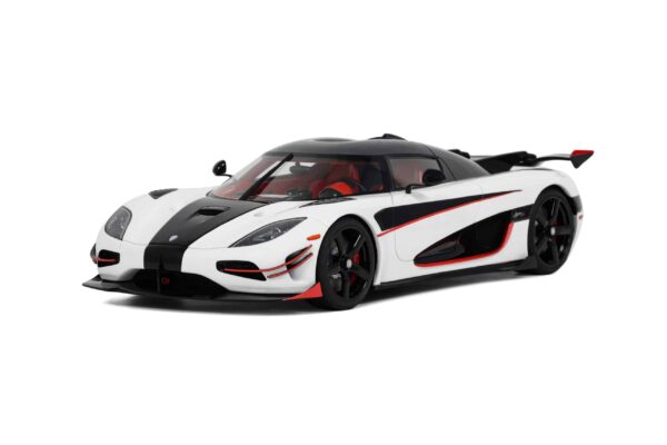 GT Spirit - 1:18 Koenigsegg Agera RS 2015 Branco Ártico