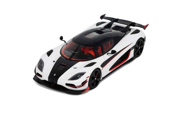 GT Spirit - 1:18 Koenigsegg Agera RS 2015 Branco Ártico