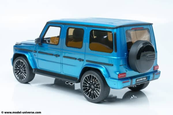 GT925 GT SPIRIT Mercedes G63 Hyper Blue Resin Model 08