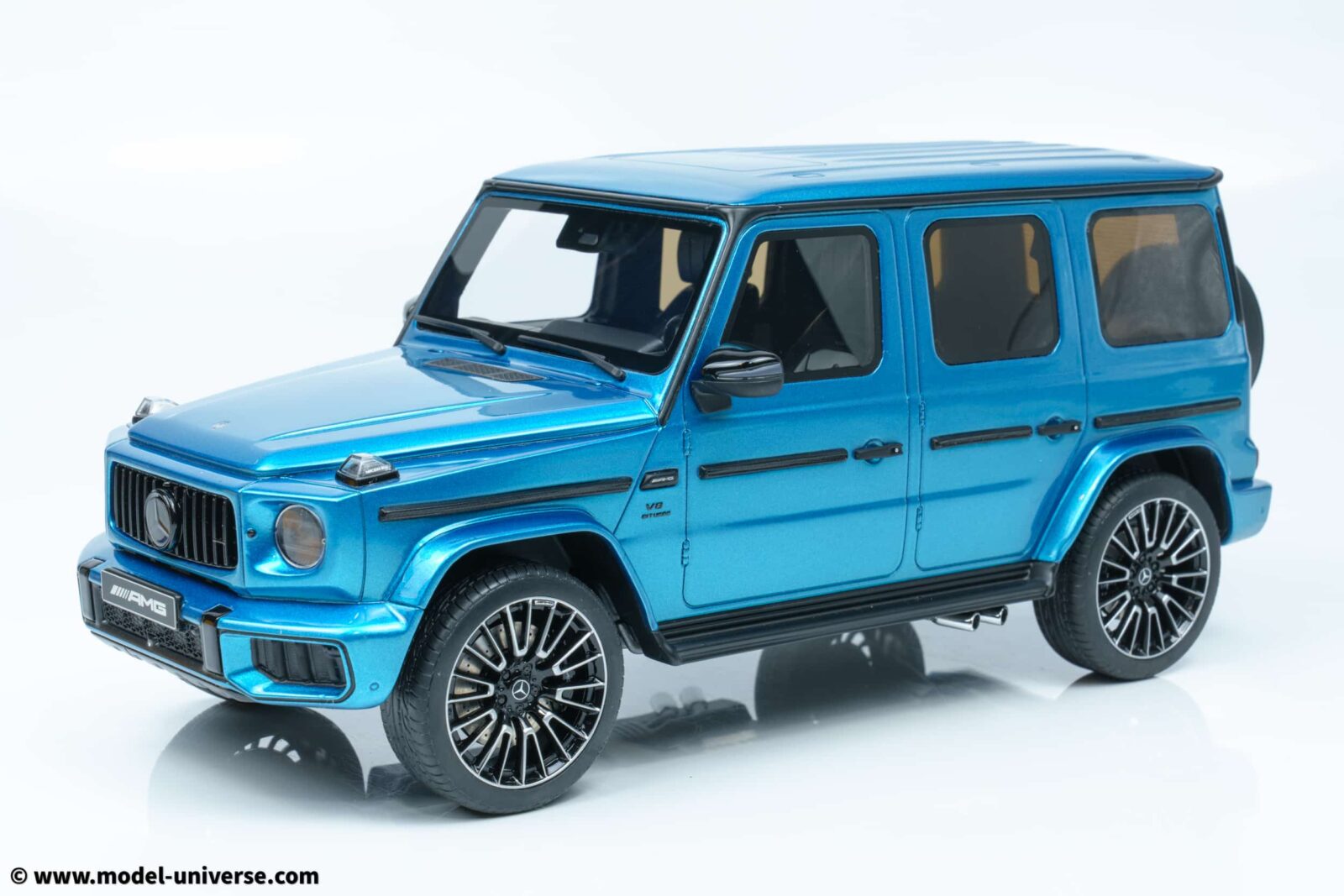 GT Spirit - 1:18 Mercedes-Benz G63 AMG Hyper Blue Magno 2024