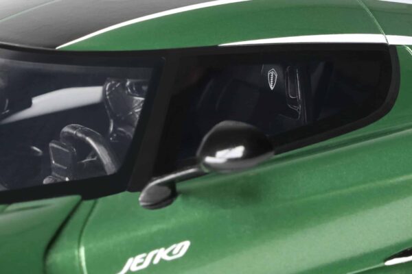 GT Spirit - 1:18 Koenigsegg Jesko Green 2024 (GT927) 17 GT Spirit - 1:18 Koenigsegg Jesko Green 2024 (GT927)
