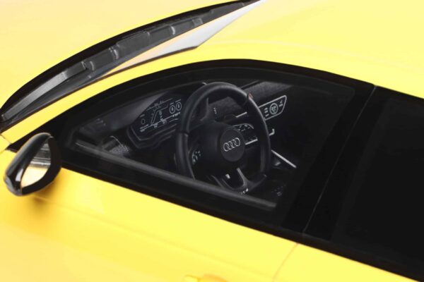 1:18 Audi RS4 25th Anniversary Yellow 2024 Limited Edition Resin Model - GT Spirit 16 1:18 Audi RS4 25th Anniversary Yellow 2024 Limited Edition Resin Model - GT Spirit