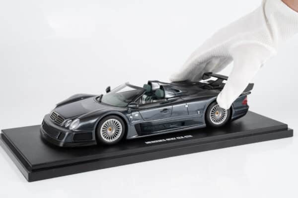 GT Spirit 1:18 Mercedes-Benz CLK-GTR Roadster Grey 1999 (GT960) Limited Edition Resin Model