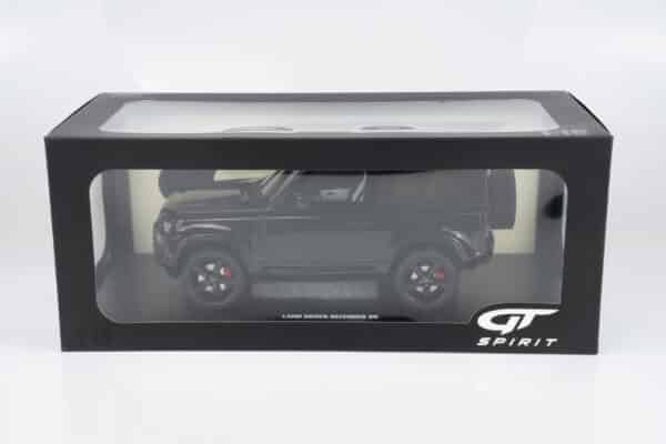 GT Spirit 1:18 Land Rover Defender 90 P400 X-Dynamic HSE Black 2021 (GT992) Limited Edition Resin Model 16 GT Spirit 1:18 Land Rover Defender 90 P400 X-Dynamic HSE Black 2021 (GT992) Limited Edition Resin Model