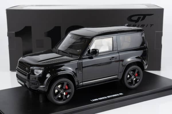 GT Spirit 1:18 Land Rover Defender 90 P400 X-Dynamic HSE Black 2021 (GT992) Limited Edition Resin Model