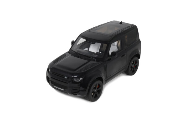 GT Spirit 1:18 Land Rover Defender 90 P400 X-Dynamic HSE Black 2021 (GT992) Limited Edition Resin Model 18 GT Spirit 1:18 Land Rover Defender 90 P400 X-Dynamic HSE Black 2021 (GT992) Limited Edition Resin Model