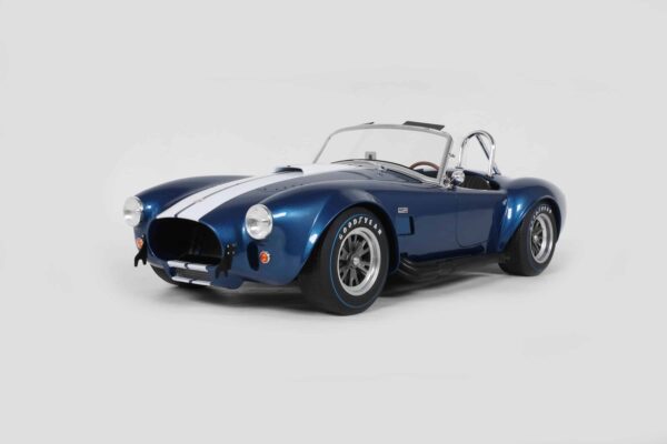 GT Spirit - 1:8 Shelby Cobra 427 S/C Blue 1967 - Limited Edition Resin Model 3 GT Spirit - 1:8 Shelby Cobra 427 S/C Blue 1967 - Limited Edition Resin Model