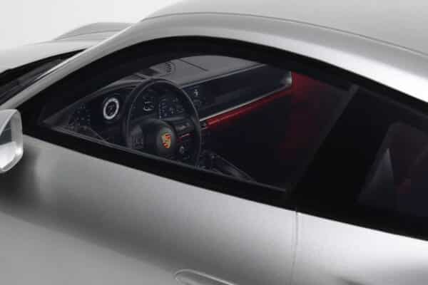 GT Spirit 1:8 Porsche 911 (992) Turbo S Silver 2020 (GTS801801) Limited Edition Resin Model 21 GT Spirit 1:8 Porsche 911 (992) Turbo S Silver 2020 (GTS801801) Limited Edition Resin Model