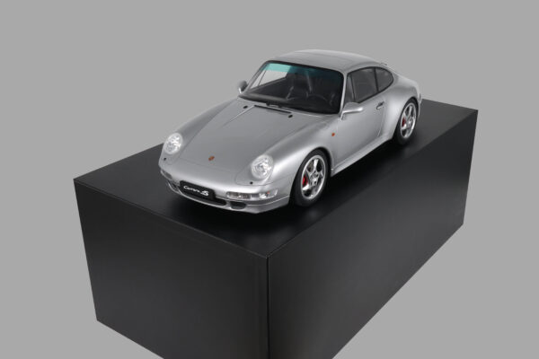 GT Spirit 1:8 Porsche 911 (993) Carrera 4S Silver 1995 (GTS801901) Limited Edition Resin Model 21 GT Spirit 1:8 Porsche 911 (993) Carrera 4S Silver 1995 (GTS801901) Limited Edition Resin Model