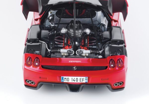 BBR 1:18 Ferrari Enzo Rosso Corsa - Silver Wheels (HE182501) Limited Edition Diecast Model (Polyfoam Edition) 11 BBR 1:18 Ferrari Enzo Rosso Corsa - Silver Wheels (HE182501) Limited Edition Diecast Model (Polyfoam Edition)