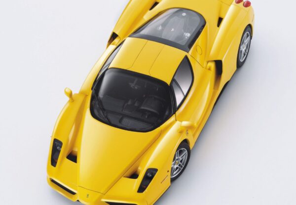 BBR 1:18 Ferrari Enzo Giallo Modena - Silver Wheels (HE182507) Limited Edition Diecast Model (Polyfoam Edition) 7 BBR 1:18 Ferrari Enzo Giallo Modena - Silver Wheels (HE182507) Limited Edition Diecast Model (Polyfoam Edition)