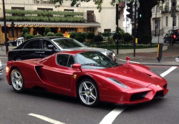 BBR 1:18 Ferrari Enzo F1 2007 Red - Silver Wheels (HE182554) Limited Edition Diecast Model (Polyfoam Edition)